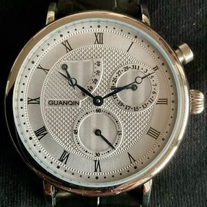 NIB Automatic Multifunction 40mm Guanqin Power Reserve/Date Guilloche Dial